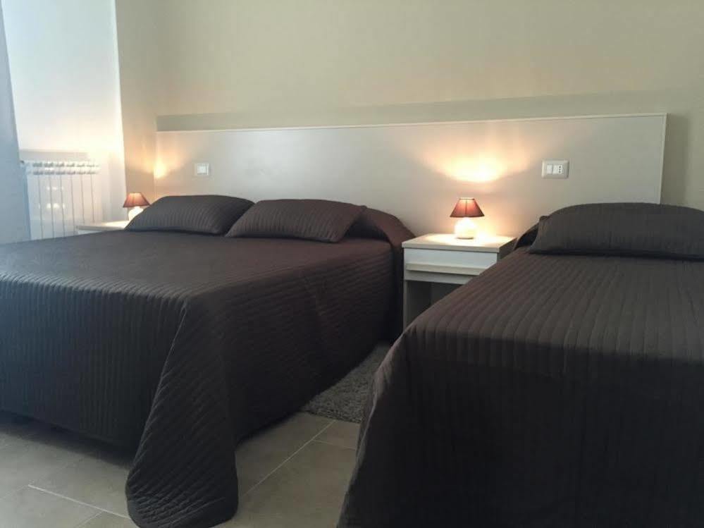 B&B Cairoli Messina Luaran gambar