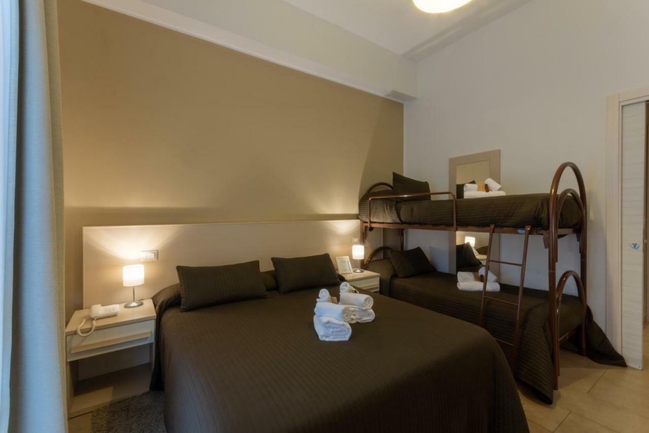 B&B Cairoli Messina Luaran gambar