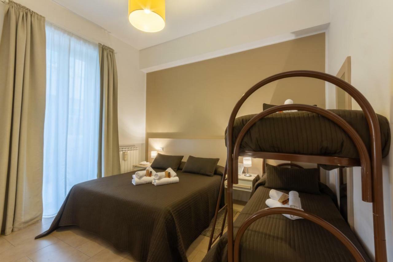 B&B Cairoli Messina Luaran gambar