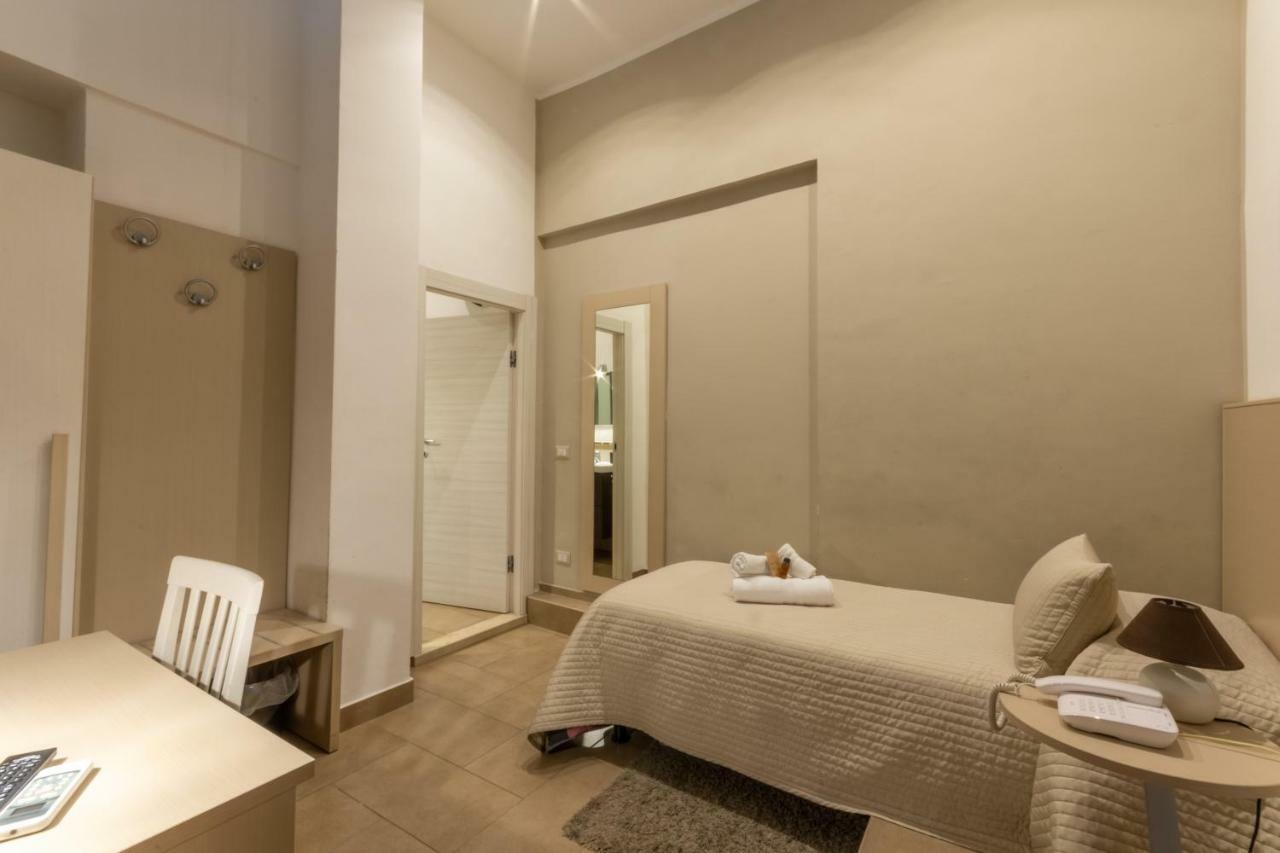 B&B Cairoli Messina Luaran gambar